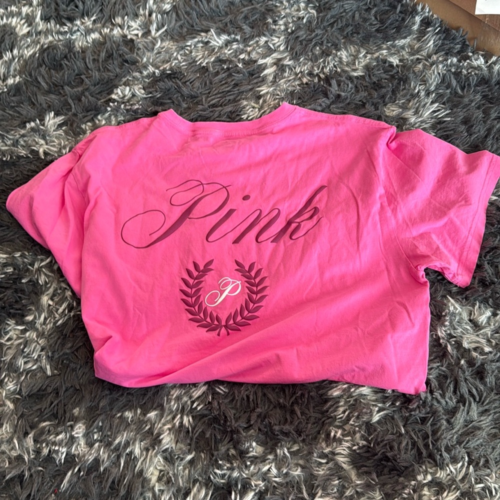 VS PINK shirt